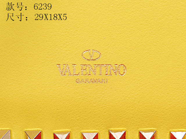 2014 Valentino Garavani rockstud shoulder bag 6239 yellow - Click Image to Close
